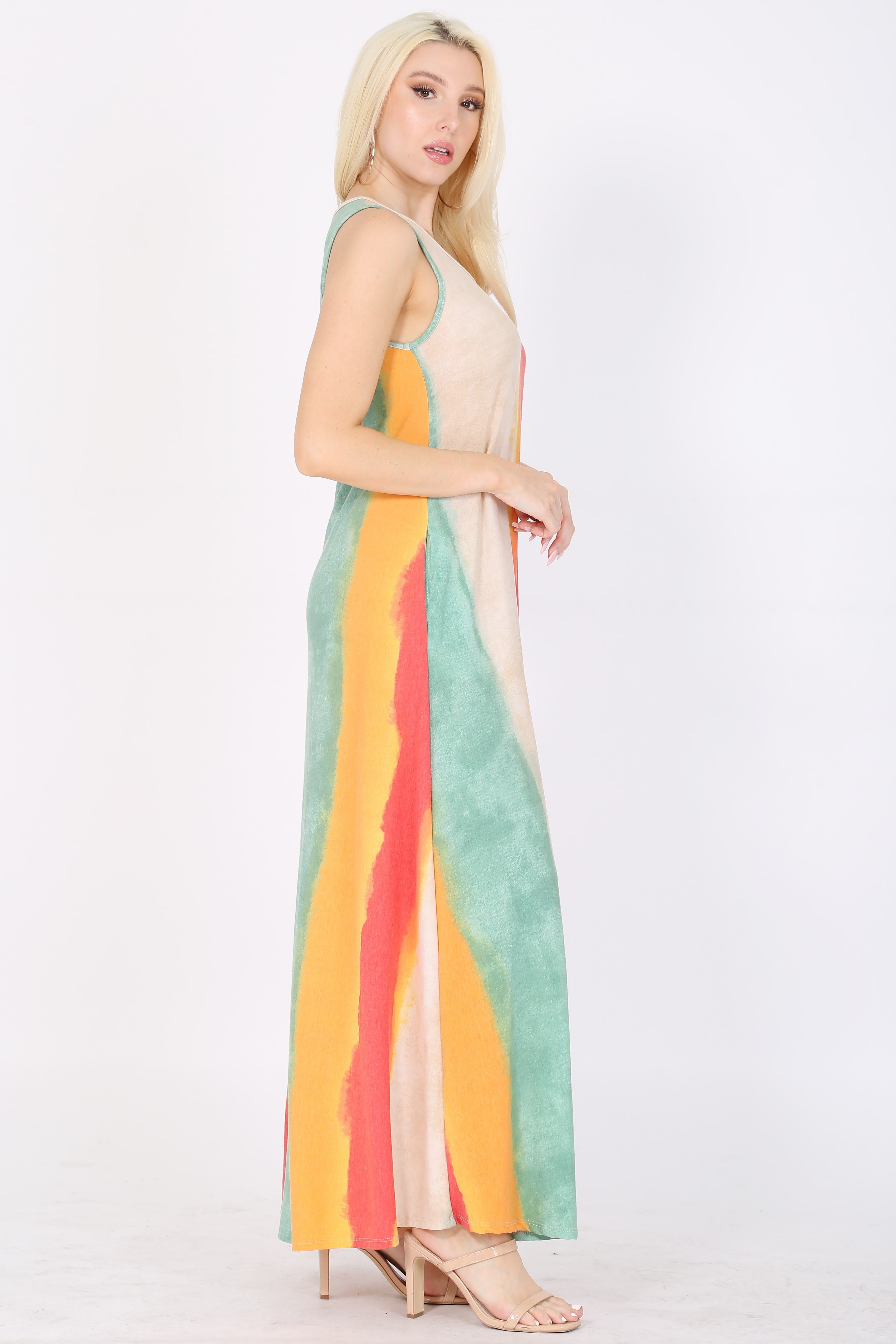 Women's Maxi Dress line A sleeveless and pockets on the sides